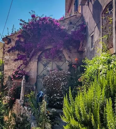 Maria's Vintage House Giannádes